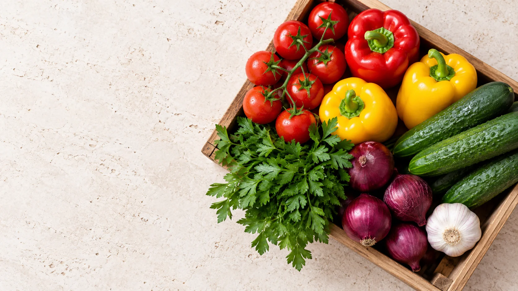 Fresh vegetables for import and export — tomatoes, peppers, cucumbers, onions, garlic and herbs — supplied by Plusimpex B.V. via Rotterdam